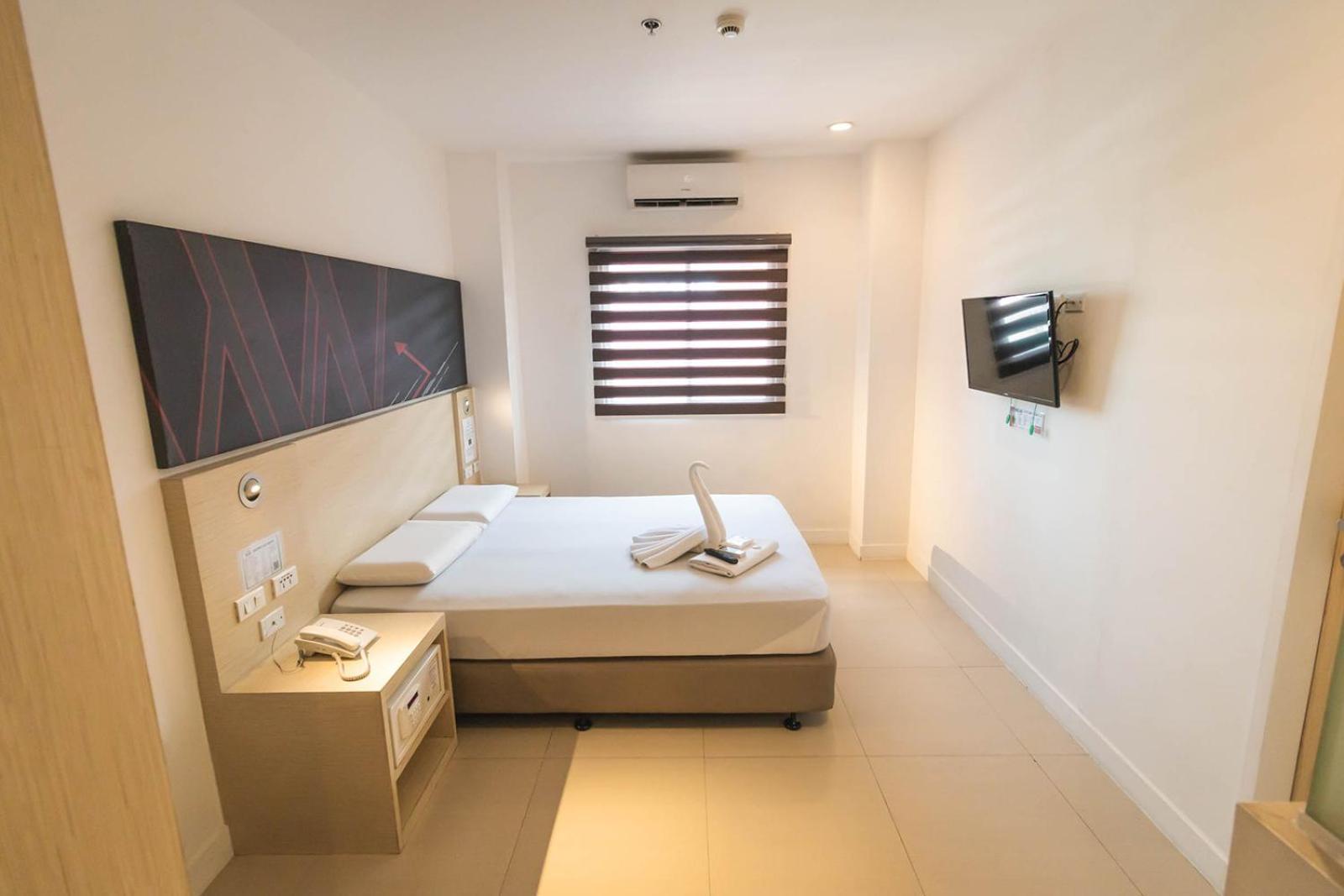 Hotel Wow Budget Cubao 3*